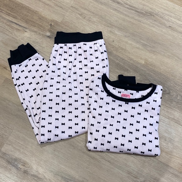 kate spade Other - Kate Spade Bow Pajama Set 🎀